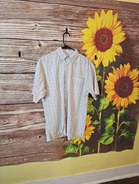 Jos. A. Bank Short-Sleeve Button-Down in White and Tan Plaid